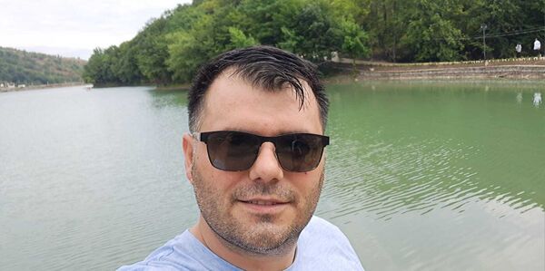  ,   Alex, 36 ,   ,   , 
