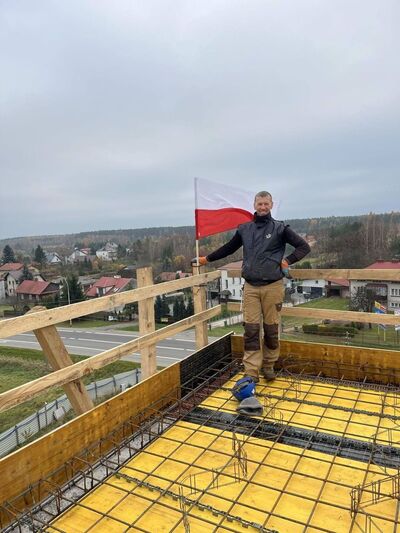  ,   Andrii, 49 ,   ,   , c 