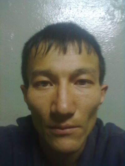  ,   Nurik, 38 ,   