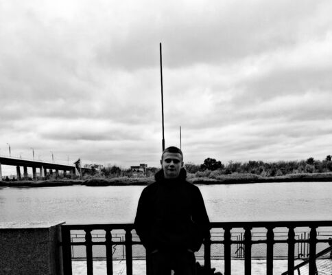  ,   Konstantin, 18 ,   ,   
