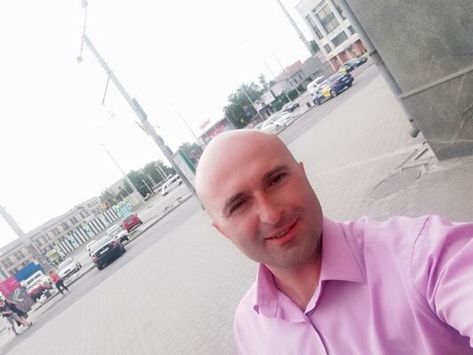  ,   Nikolay, 40 ,   ,   