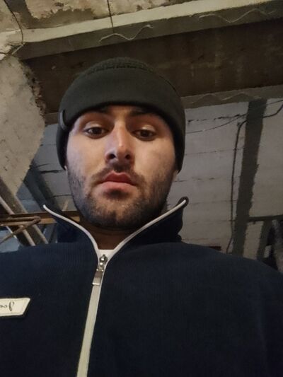  ,   Nuriddin, 22 ,   ,   