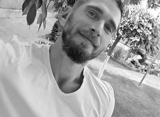  ,   Stas, 38 ,   ,   