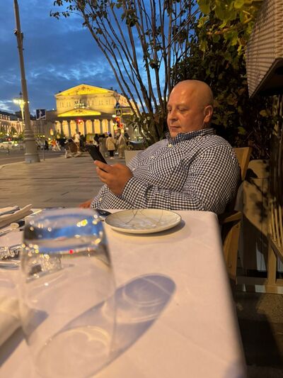  ,   Vadim, 48 ,   ,   , c , 