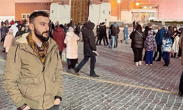  ,   Alakbar, 32 ,   , c 