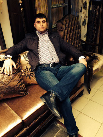  ,   Asif, 37 ,   ,   , c 