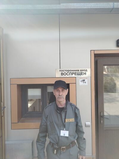  ,   Oleg, 62 ,   ,   