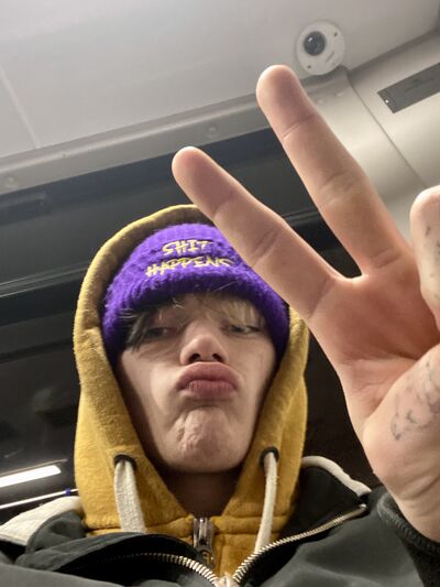  ,   Chxll, 22 ,   ,   , 