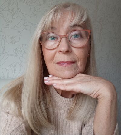  ,   Diana, 66 ,   c 