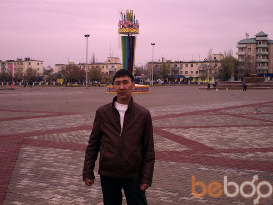 ,   Armani, 47 ,   