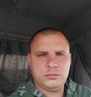  ,   Viktor, 44 ,   ,   , c 