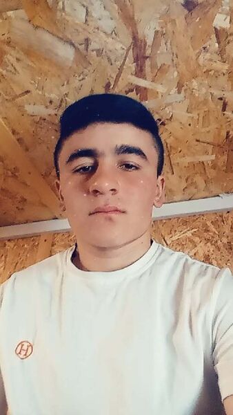  ,   Adbullo, 21 ,   ,   
