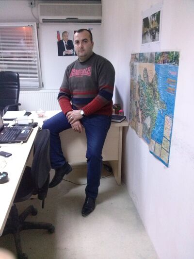  ,   Serxan, 48 ,   