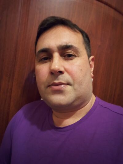  ,   Ali, 44 ,   ,   