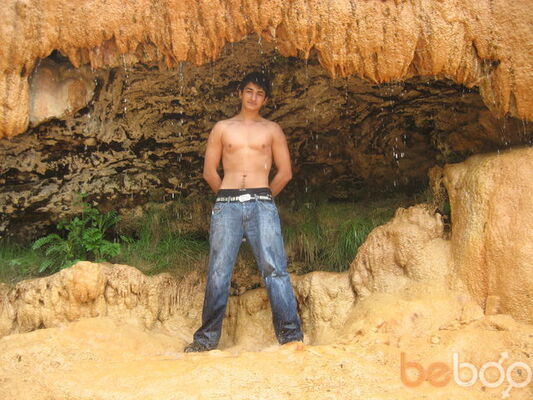  ,   Levaxxx, 37 ,   