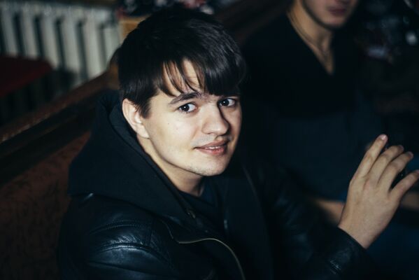  ,   Igor, 32 ,   ,   