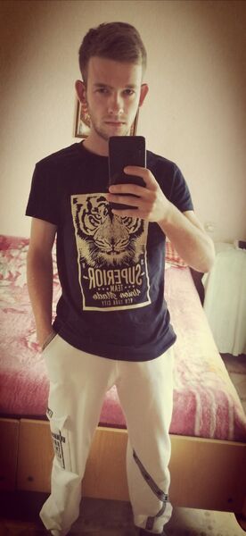  ,   Maksim, 26 ,   ,   
