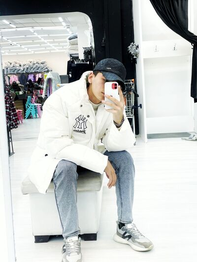  ,   Ibrohim, 22 ,   ,   