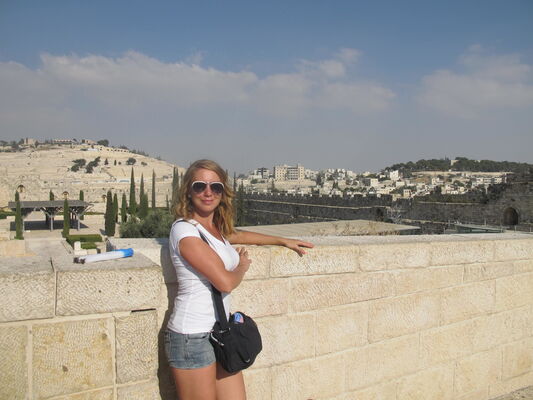  ,   Irena, 41 ,     , c 