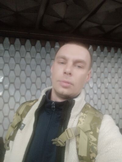  ,   Den, 34 ,   ,   