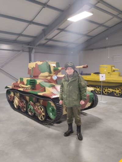  ,   Kostya, 42 ,   ,   