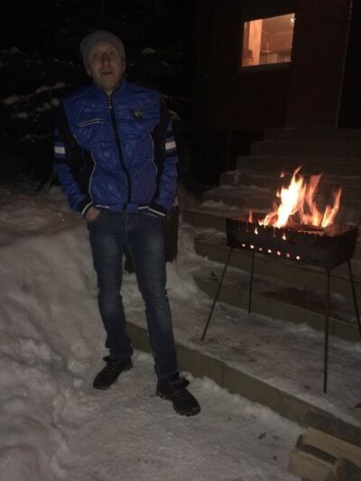  ,   Vitali, 31 ,   