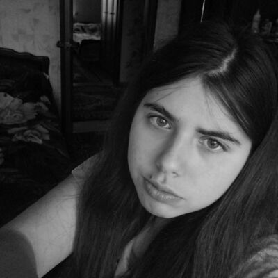  ,   Katya, 24 ,   