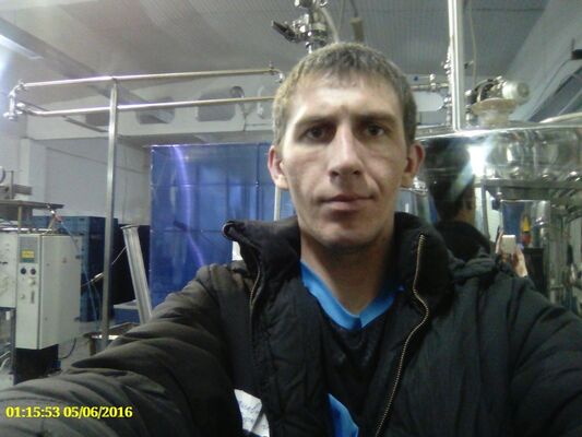  ,   Oleg, 36 ,   