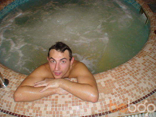  ,   Veks, 41 ,  
