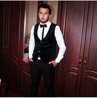  ,   Xumoyun, 32 ,  