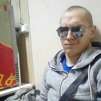  ,   Ruslan, 32 ,   ,   , c 