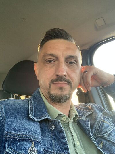  ,   Sergei, 51 ,   ,   , c , 