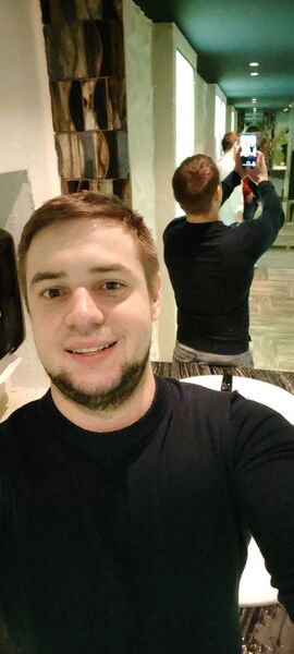  ,   Anton, 31 ,   ,   