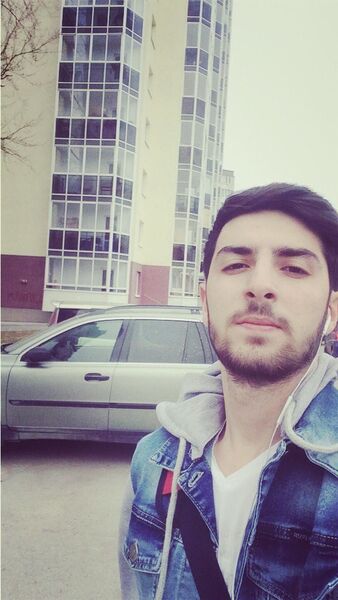  ,   Elik, 29 ,   ,   , c 