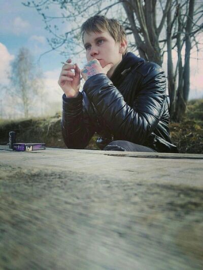  ,   Sergey, 25 ,   