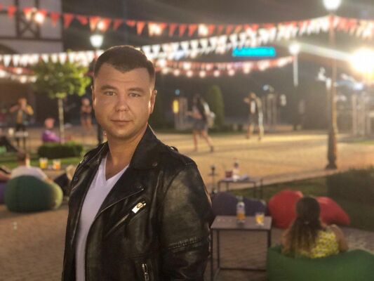  ,   Denis, 41 ,   