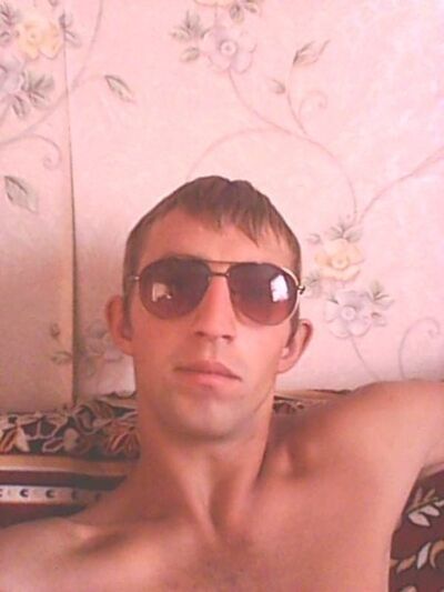  ,   Andrej, 31 ,   ,   , c 
