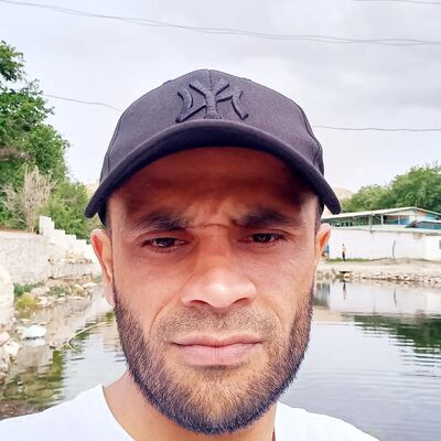  ,   Naim, 34 ,   ,   