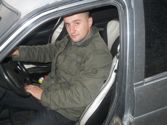  --,   Maks, 37 ,   