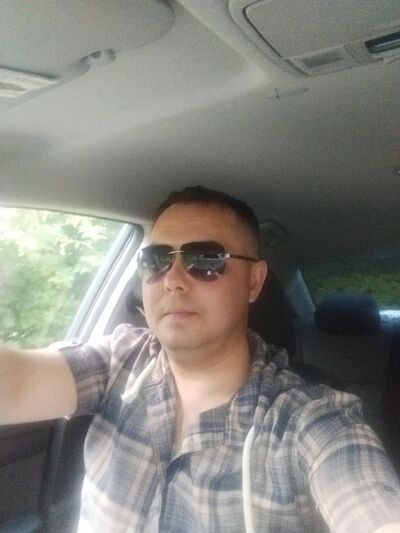  ,   Konstantin, 41 ,   ,   