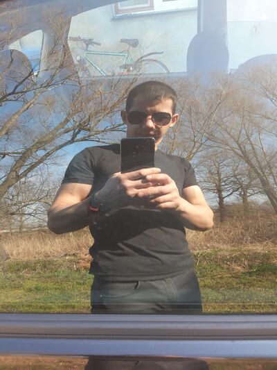  Pszczyna,   Igor, 38 ,   ,   , c 