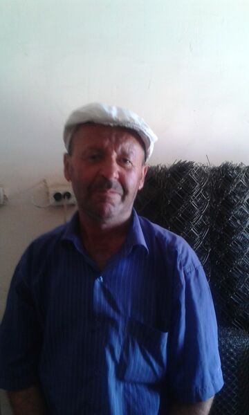  ,   Baxti, 38 ,   
