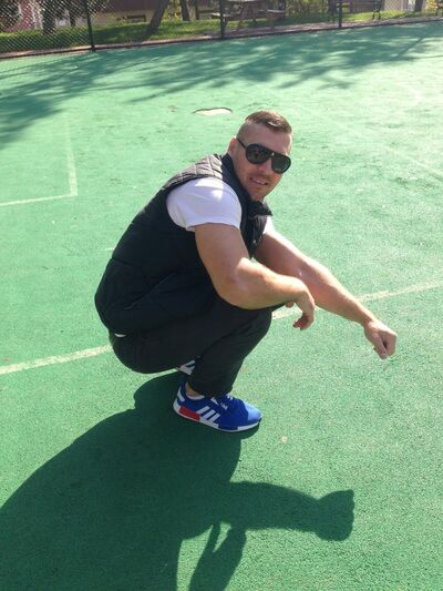  ,   Oleg, 37 ,   ,   , c 