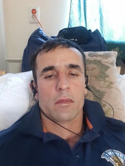  ,   Amir, 42 ,   ,   , c 