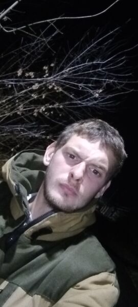 ,   Viktor, 26 ,   ,   
