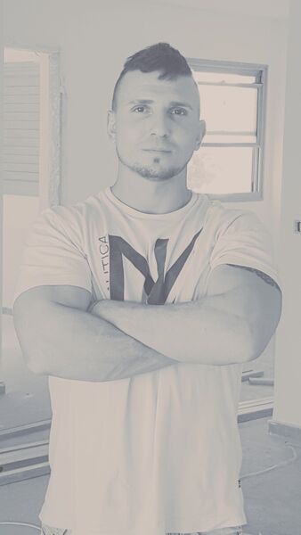  Tel Aviv-Yafo,   Sergo, 40 ,   ,   , c 