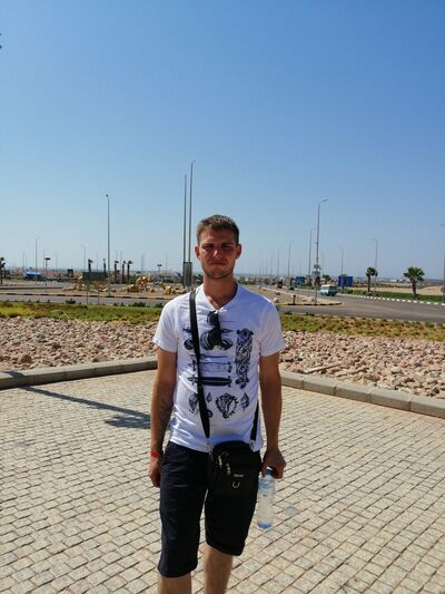  ,   Maks, 30 ,   ,   , c 