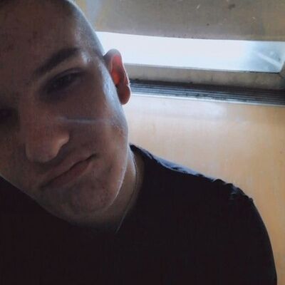  ,   Vladislav, 22 ,   ,   , c 