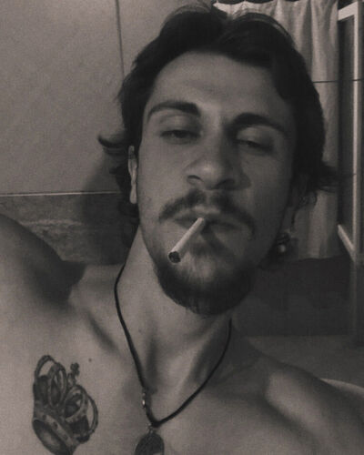  ,   Dato, 19 ,   ,   