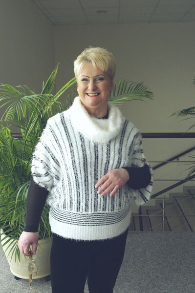  London Colney,   Larisa, 67 ,  